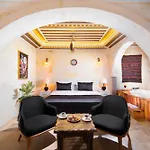Moonstone In Cappadocia 5*