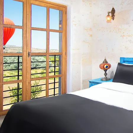 Moonstone In Cappadocia 5*